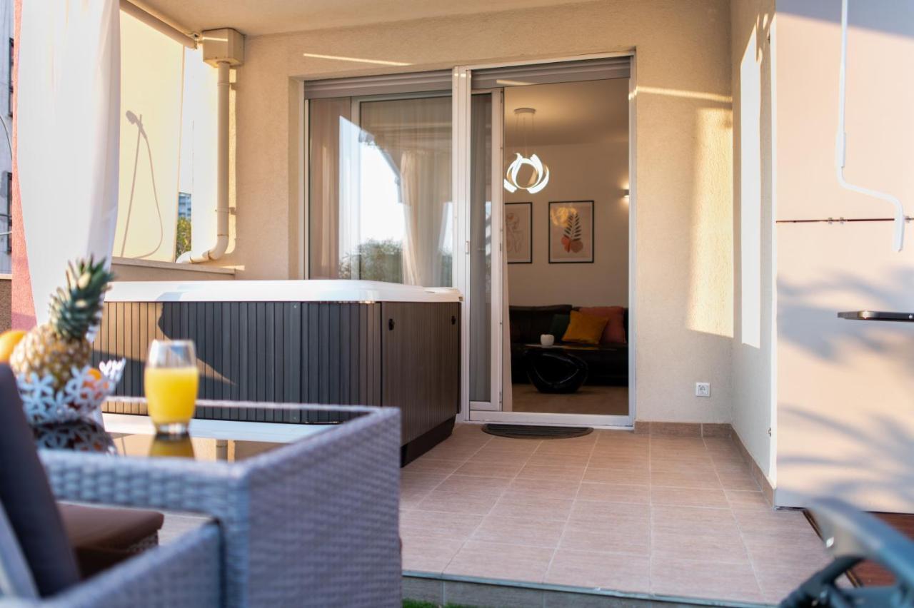 Salvia Apartment With Private Jacuzzi Split Exterior foto